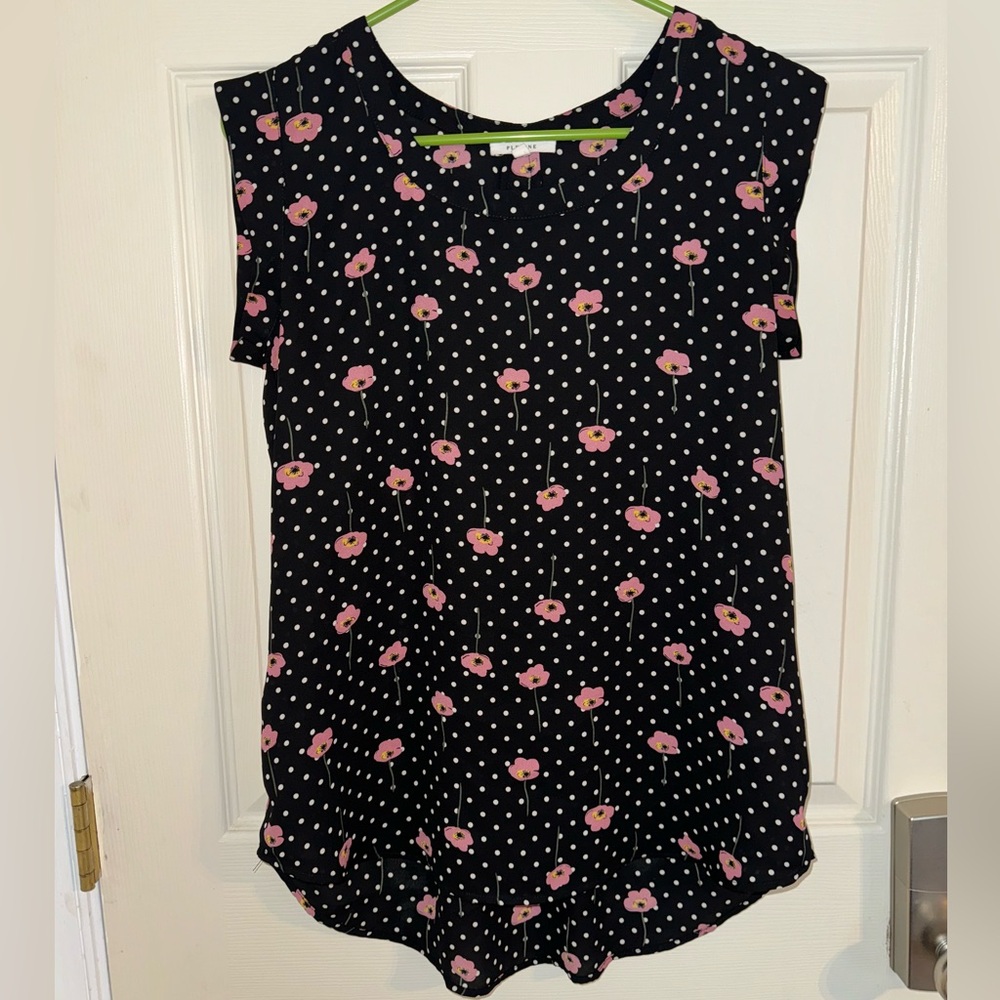 Peony polka dot blouse